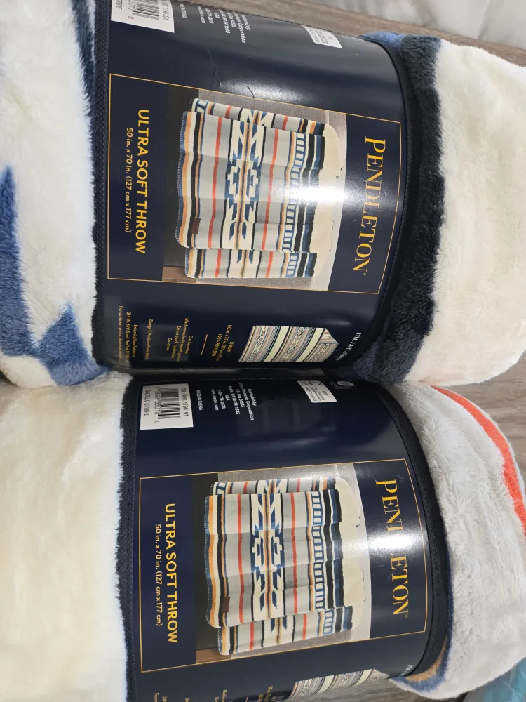Pendleton Ultra Soft Throw Blanket 50x70 image indicator(3)