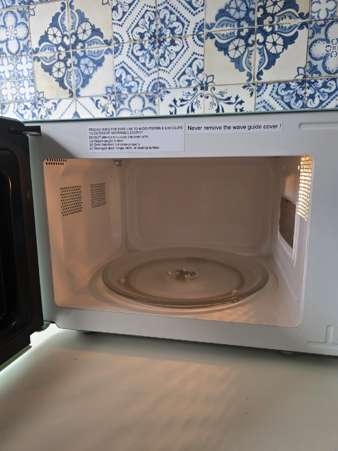 Nostalgia RetroWave Microwave - Aqua Blue - photo 2