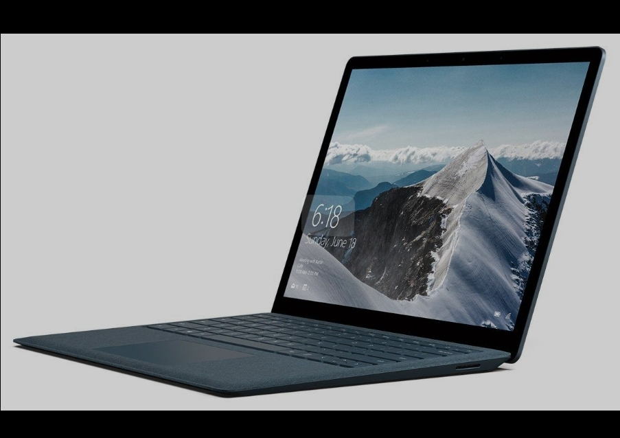 Microsoft Surface Laptop 3: i7 10th gen 16gb Ram 256gb SSD.