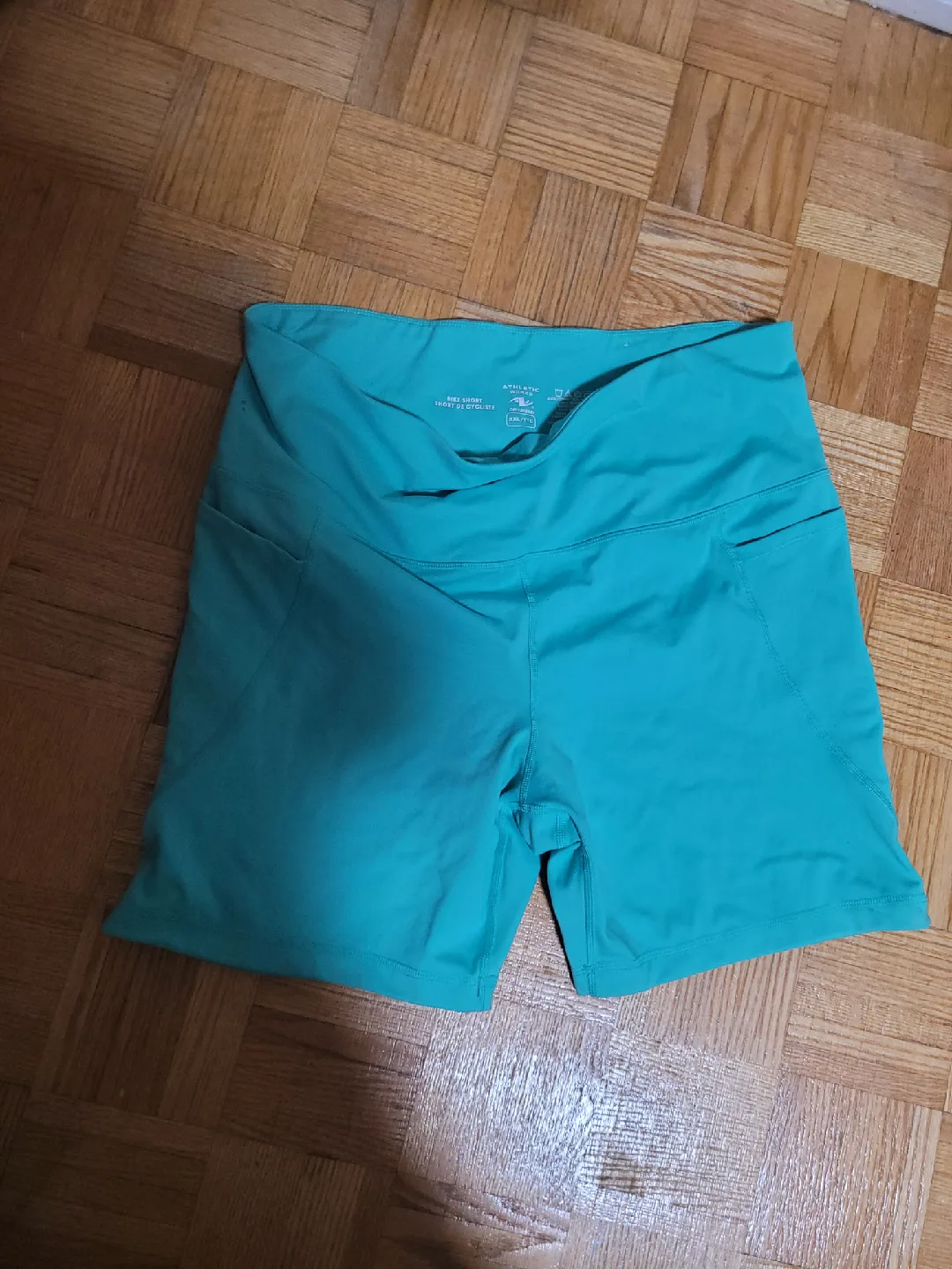 free shorts xxl thumbnail