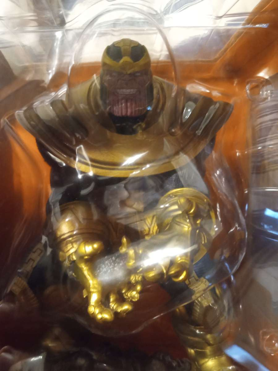 Marvel Thanos Action Figure - photo 2
