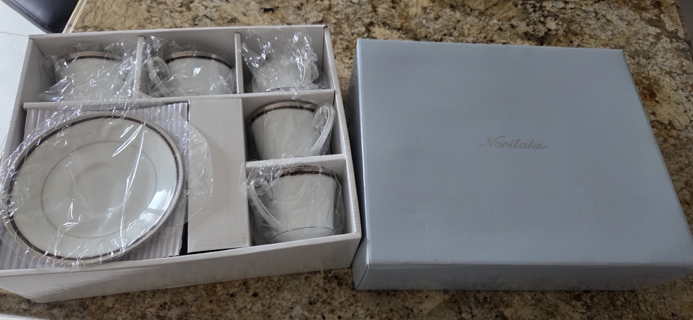 Noritake Britannia Gold Cup & Saucer Set, New