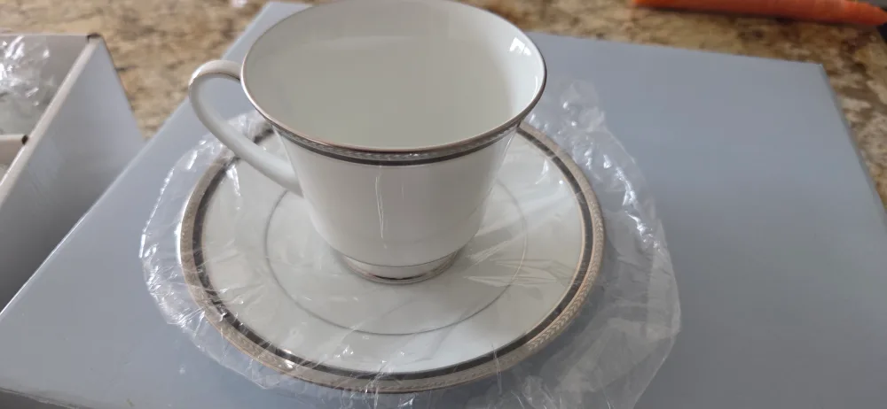 Noritake Britannia Gold Cup & Saucer Set, New image indicator(4)
