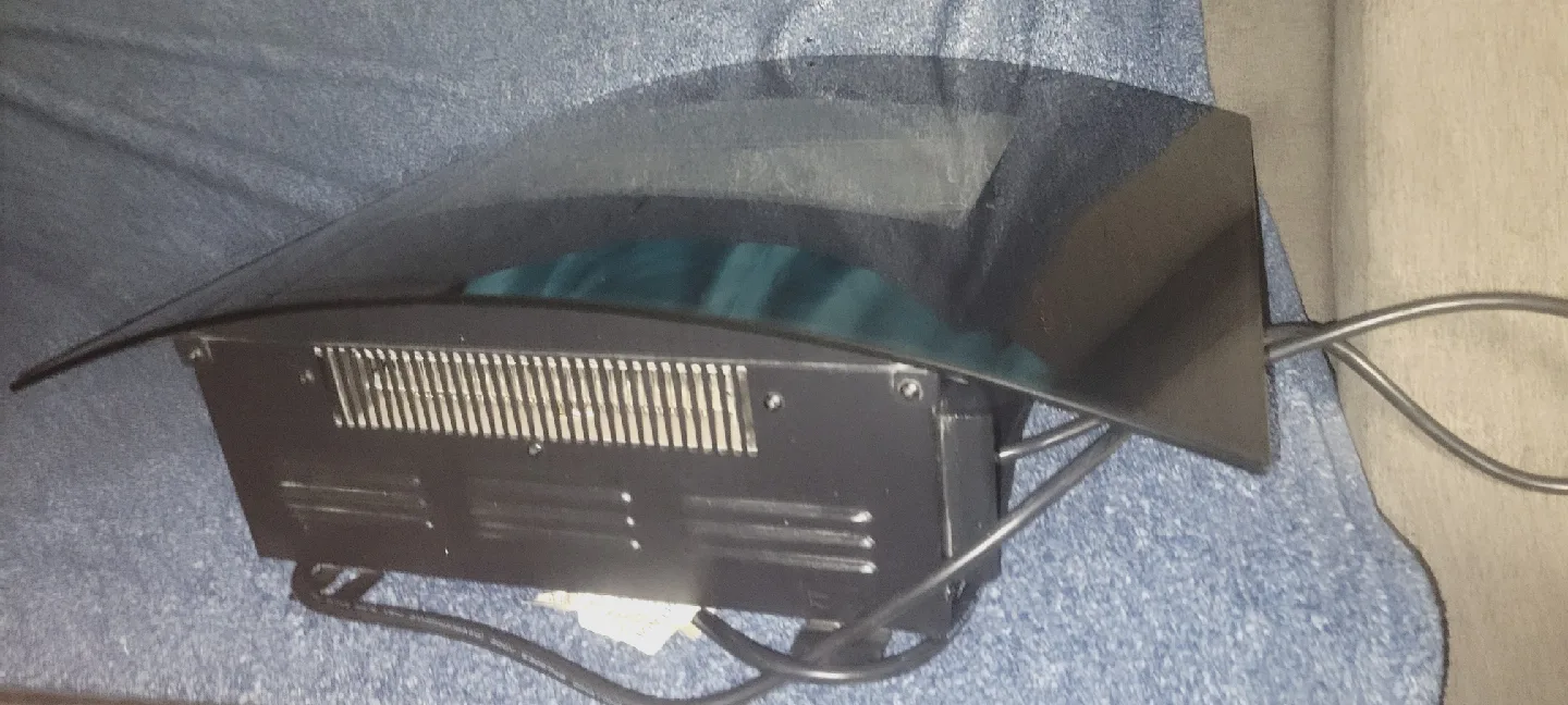 Black Curved Glass Electric Fireplace image indicator(2)