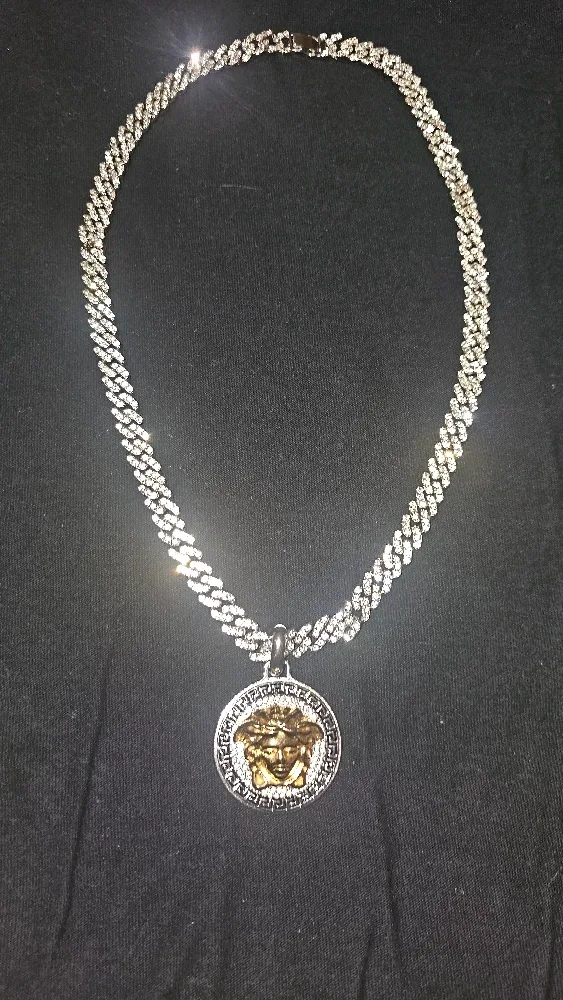 Versace Medusa Pendant Chain Necklace image indicator(4)