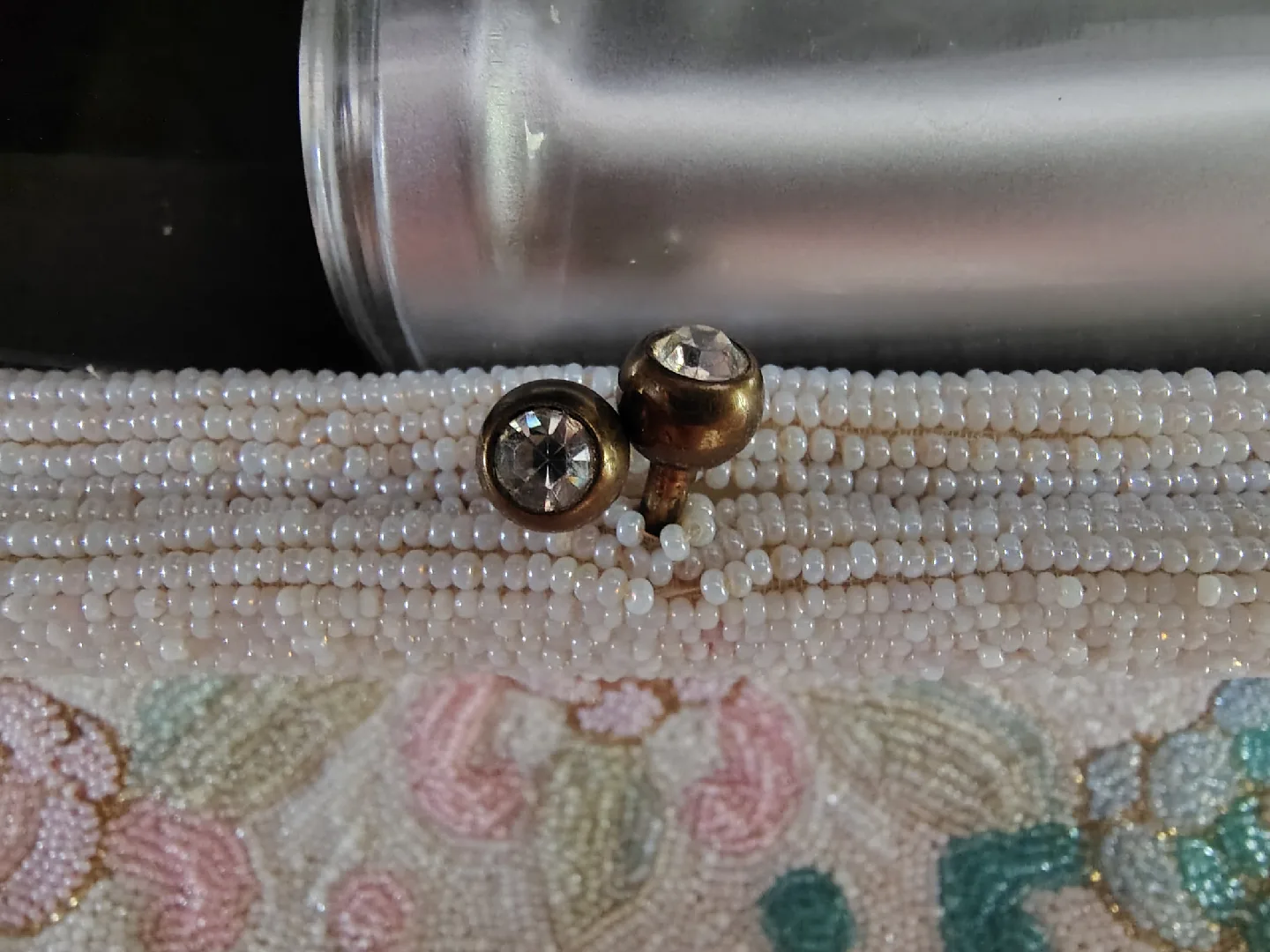 Vintage Delill Seed Beaded Clutch - Made in Belgium image indicator(5)