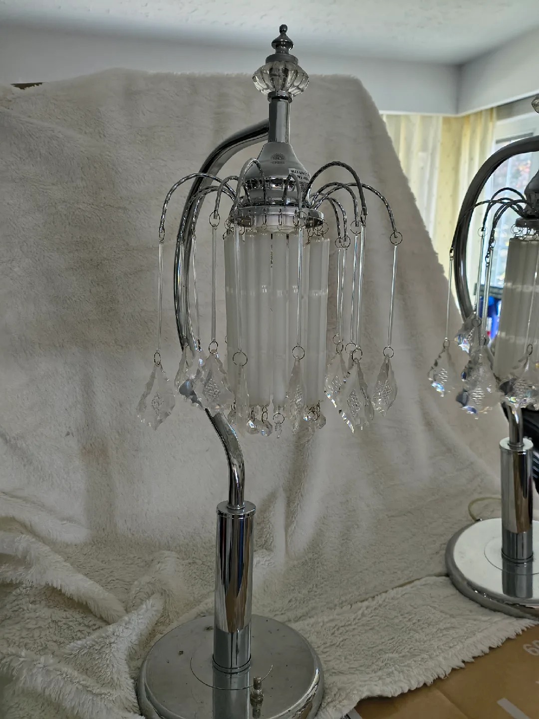 Set of 2 Chrome Waterfall Table Lamps 🥕 image indicator(4)