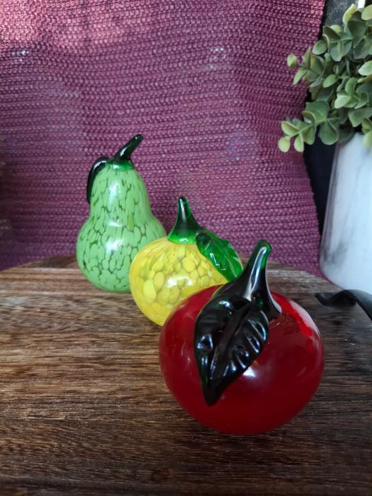 Glass Fruit Figurines image indicator(7)