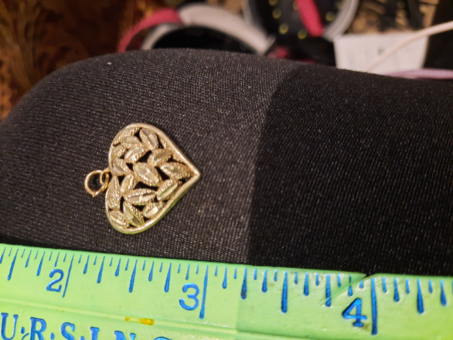 Authentic genuine solid 10k gold Diamond cut heart Pendant - photo 2