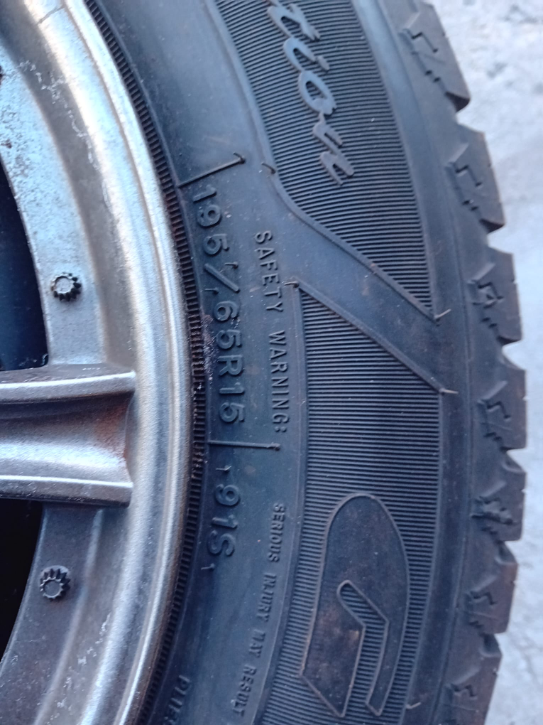 Good year Nordic Winter Tires 15" - photo 2