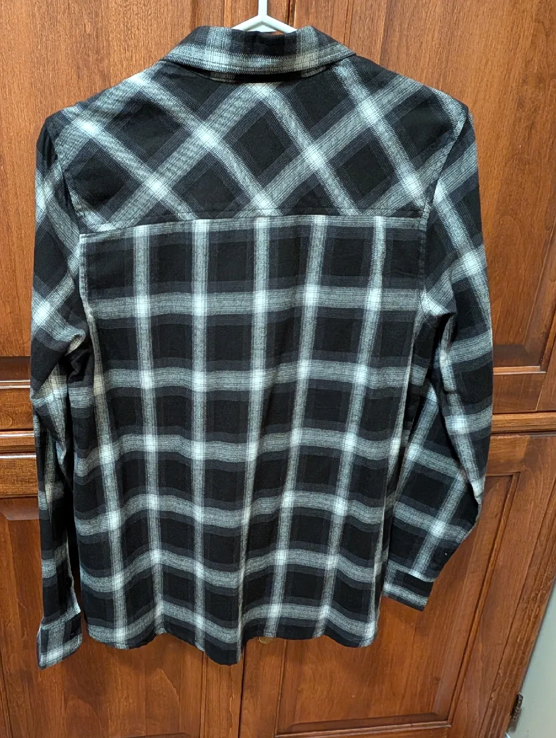 New Stormtech Women's Flannel Shirt - Size M image indicator(2)