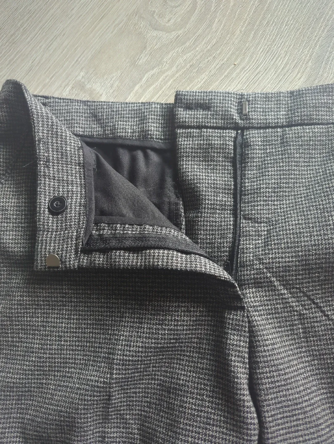 MNG Brown Houndstooth Trousers - Size 8 image indicator(4)