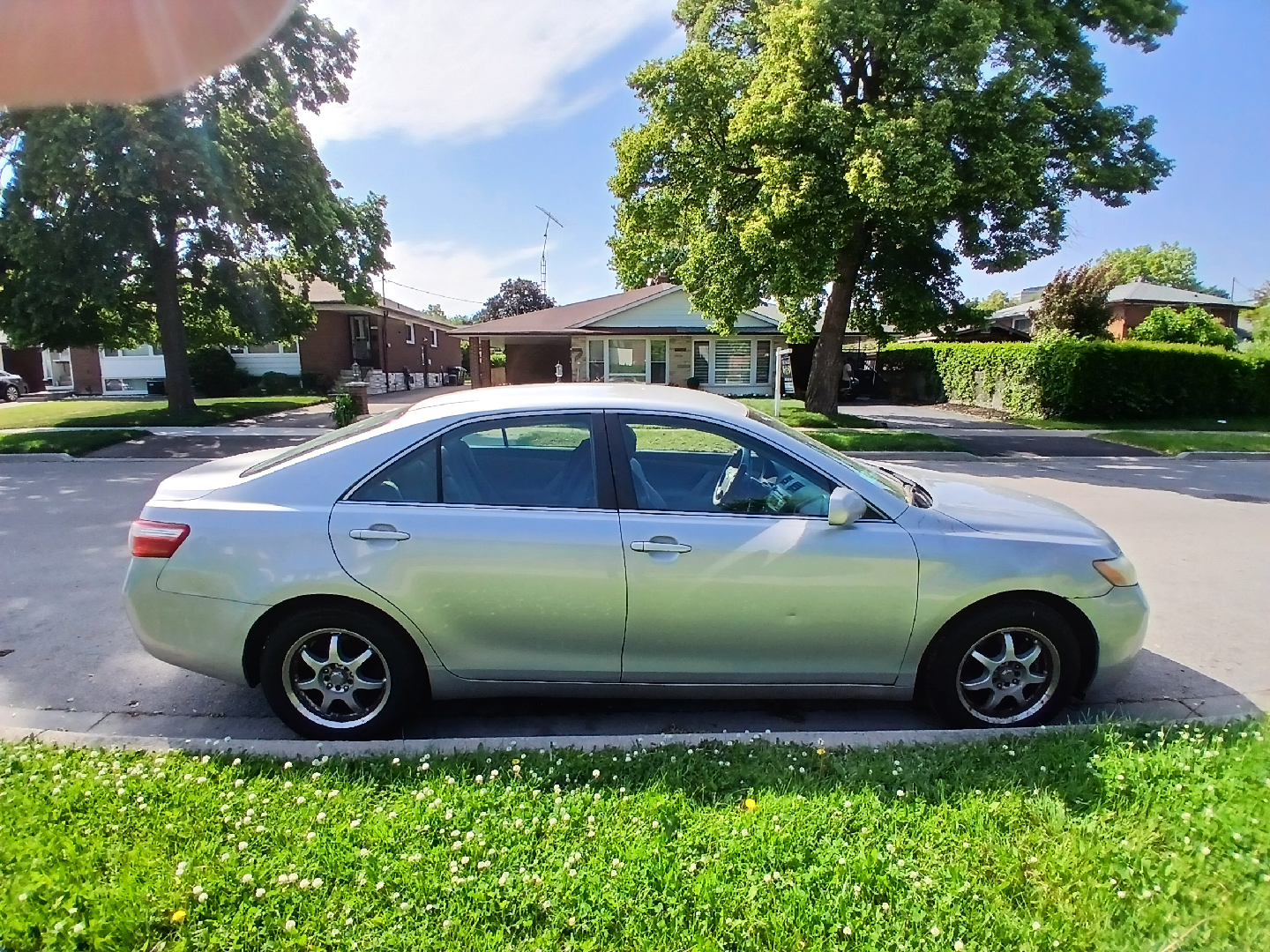 Toyota Camry 2007 LE - Silver Sedan