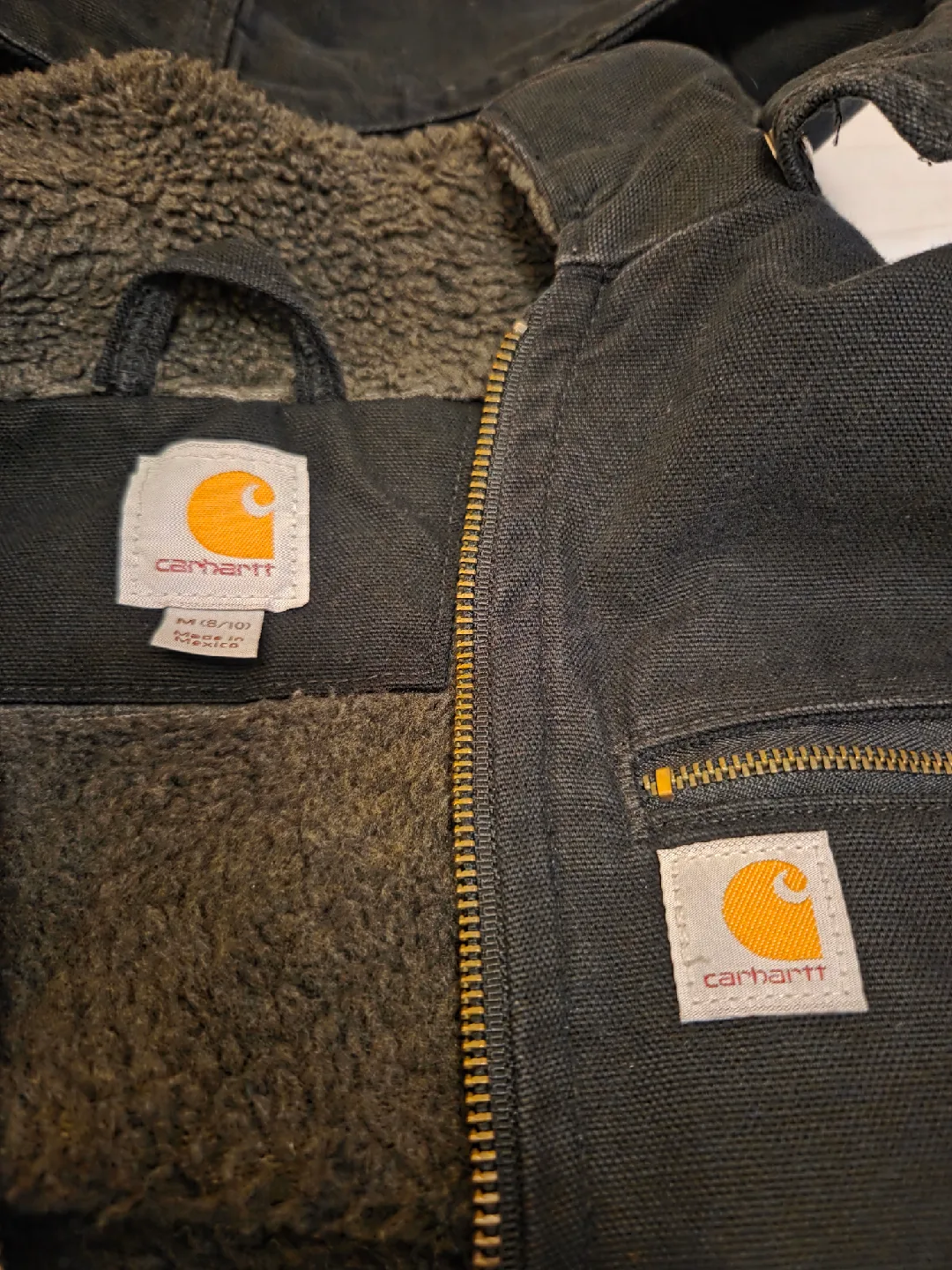 Carhartt Women's Jacket - Size M image indicator(4)