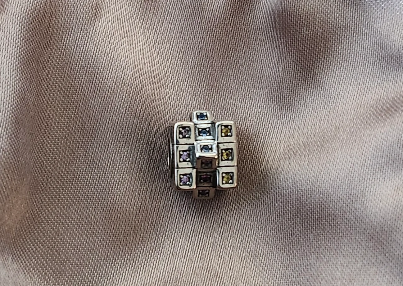 Rubix Cube Charm thumbnail