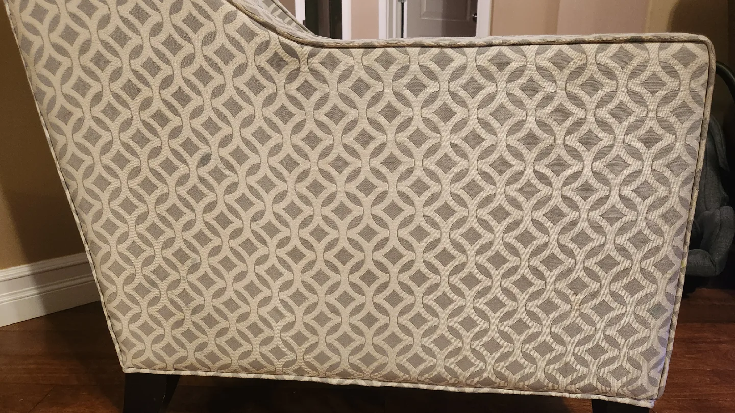 Patterned Accent Chair image indicator(3)