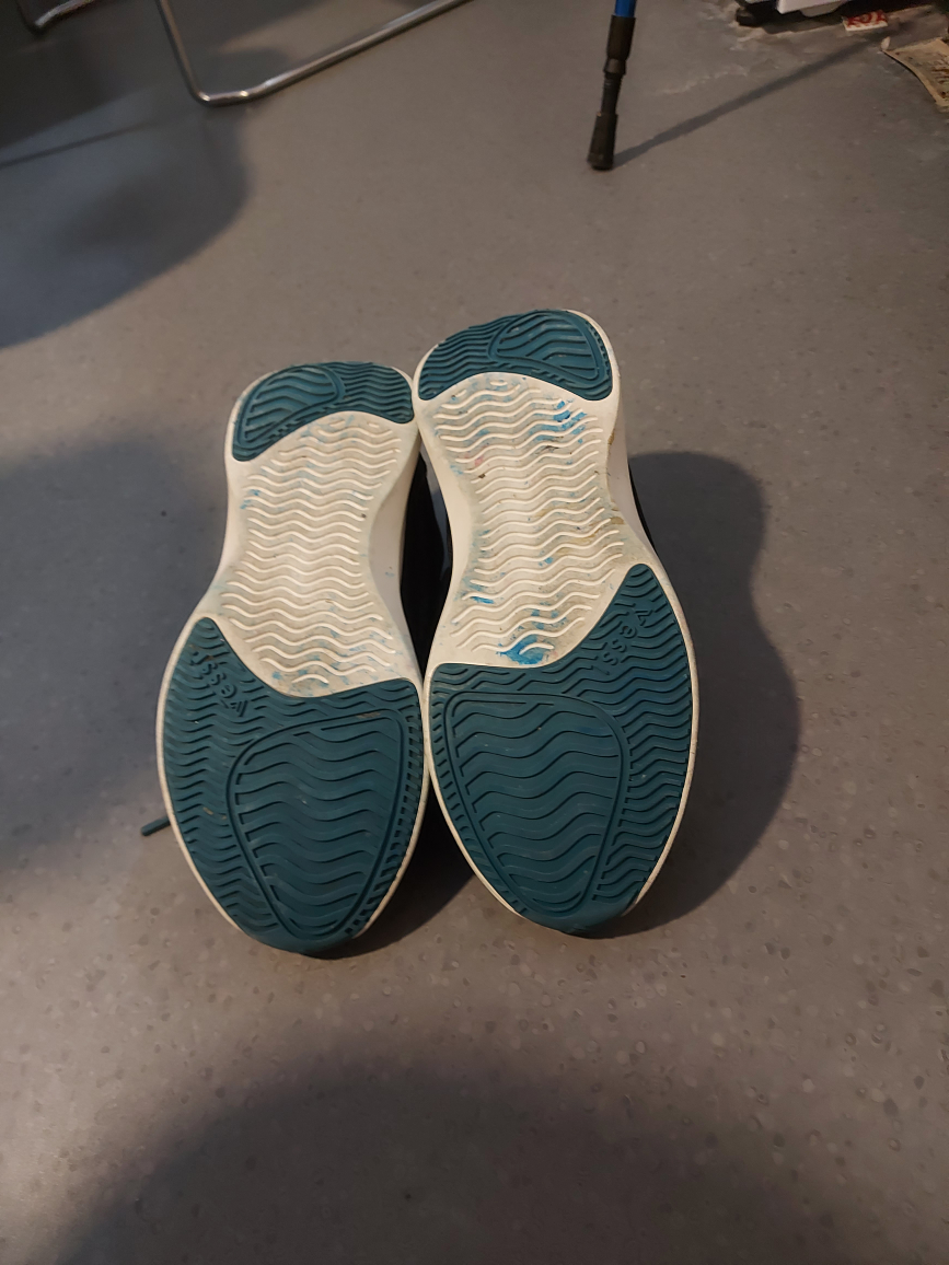 ***WOMEN'S "VESSI" RUNNERS*** - photo 5