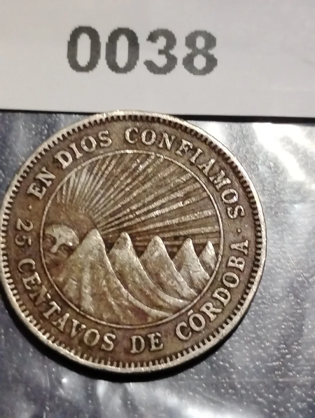 1964 Nicaragua 25 Centavos de Cordoba Coin image indicator(2)