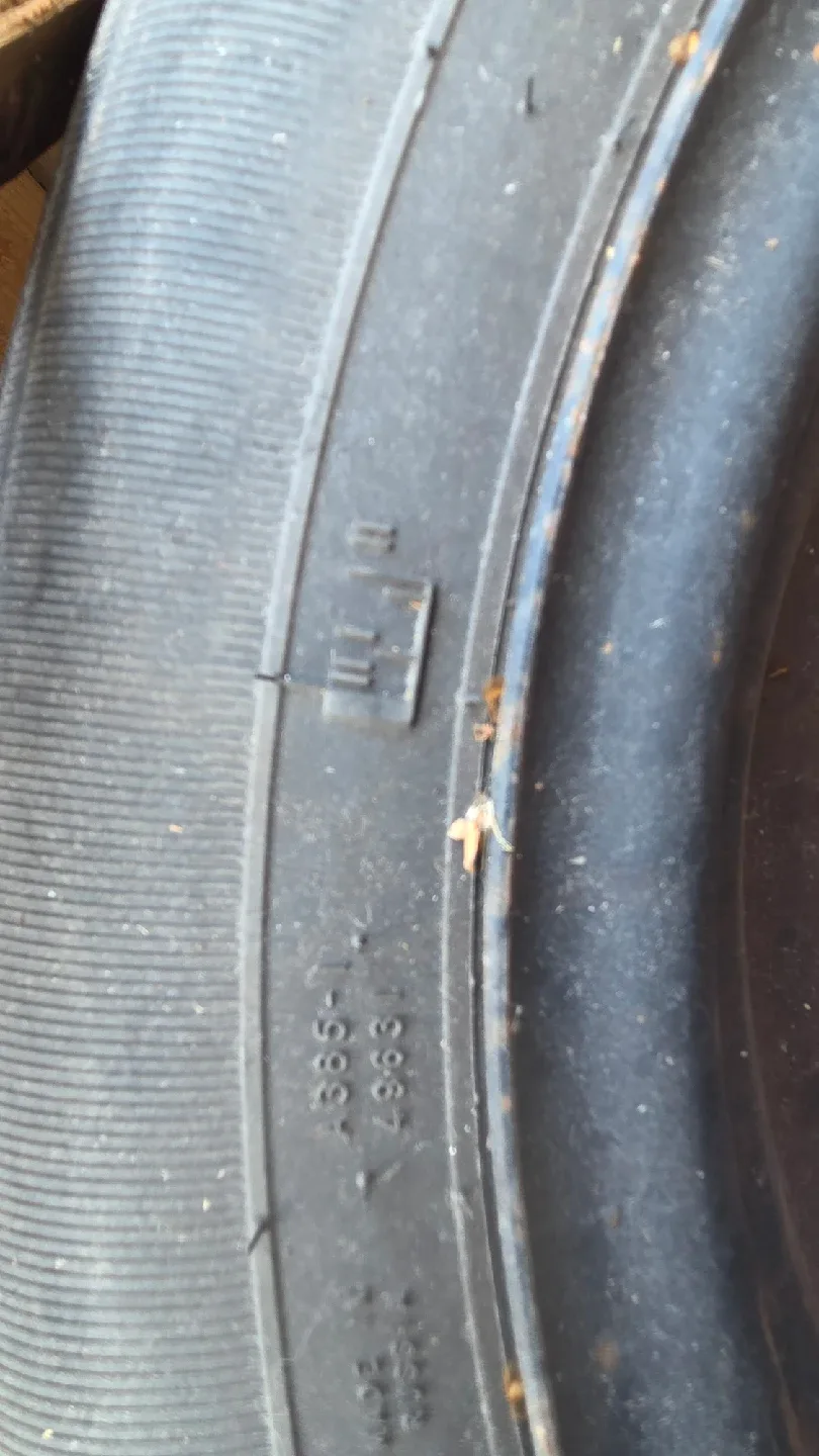 4 195/60R15 88H Radial Tires image indicator(4)