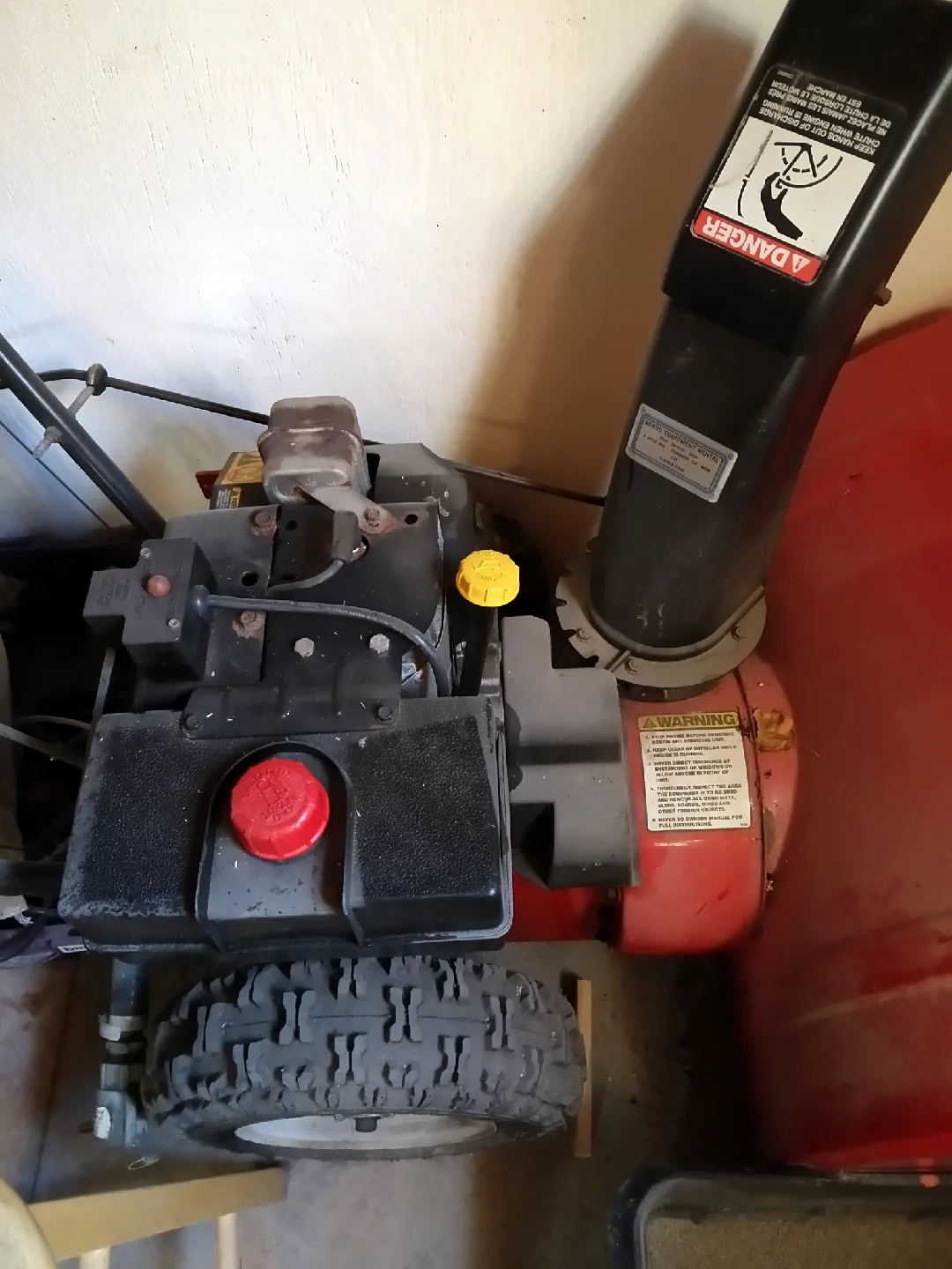 MTD 10HP/28" Snowblower image indicator(2)