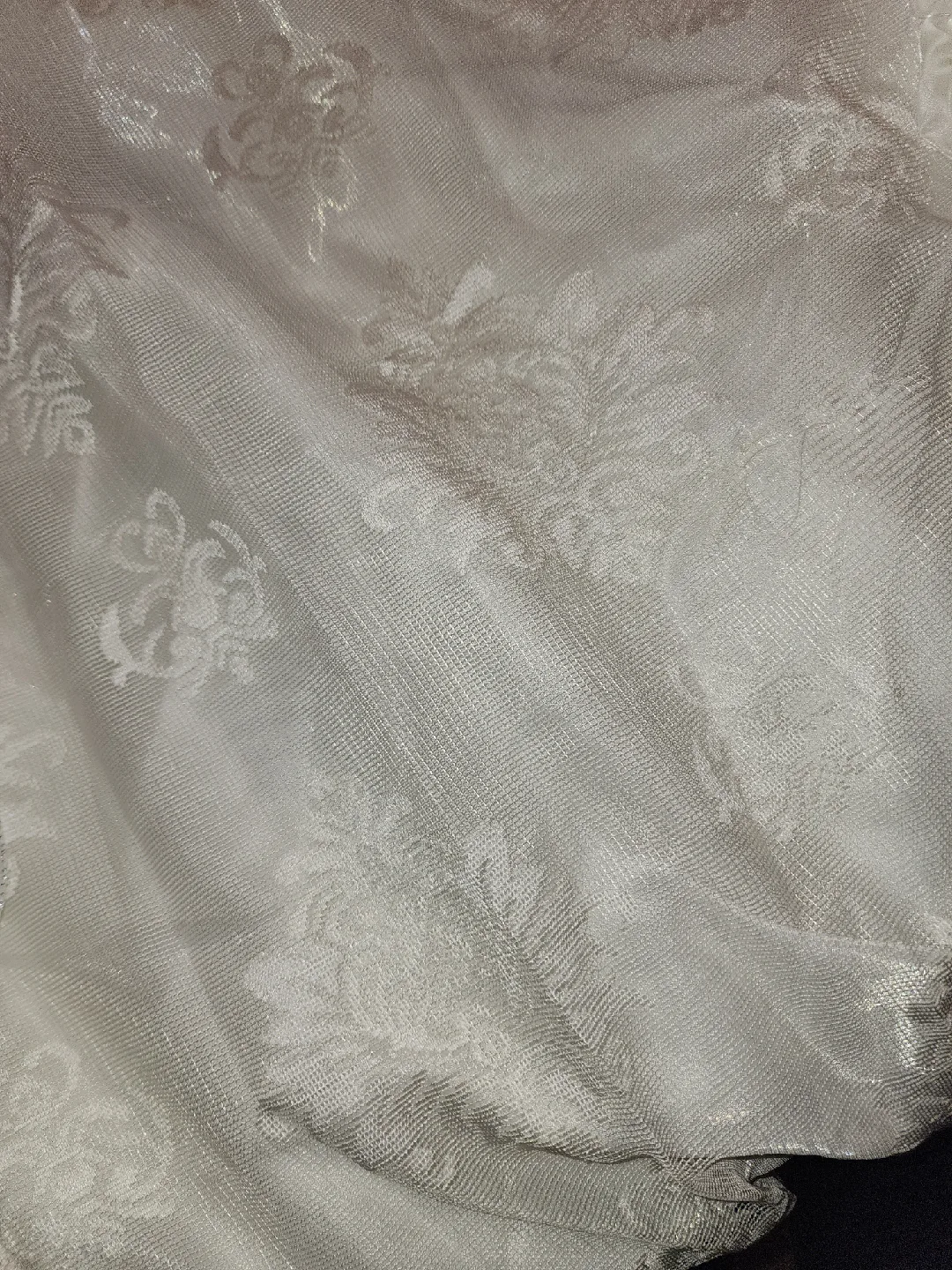 White Floral Bedding Set image indicator(7)