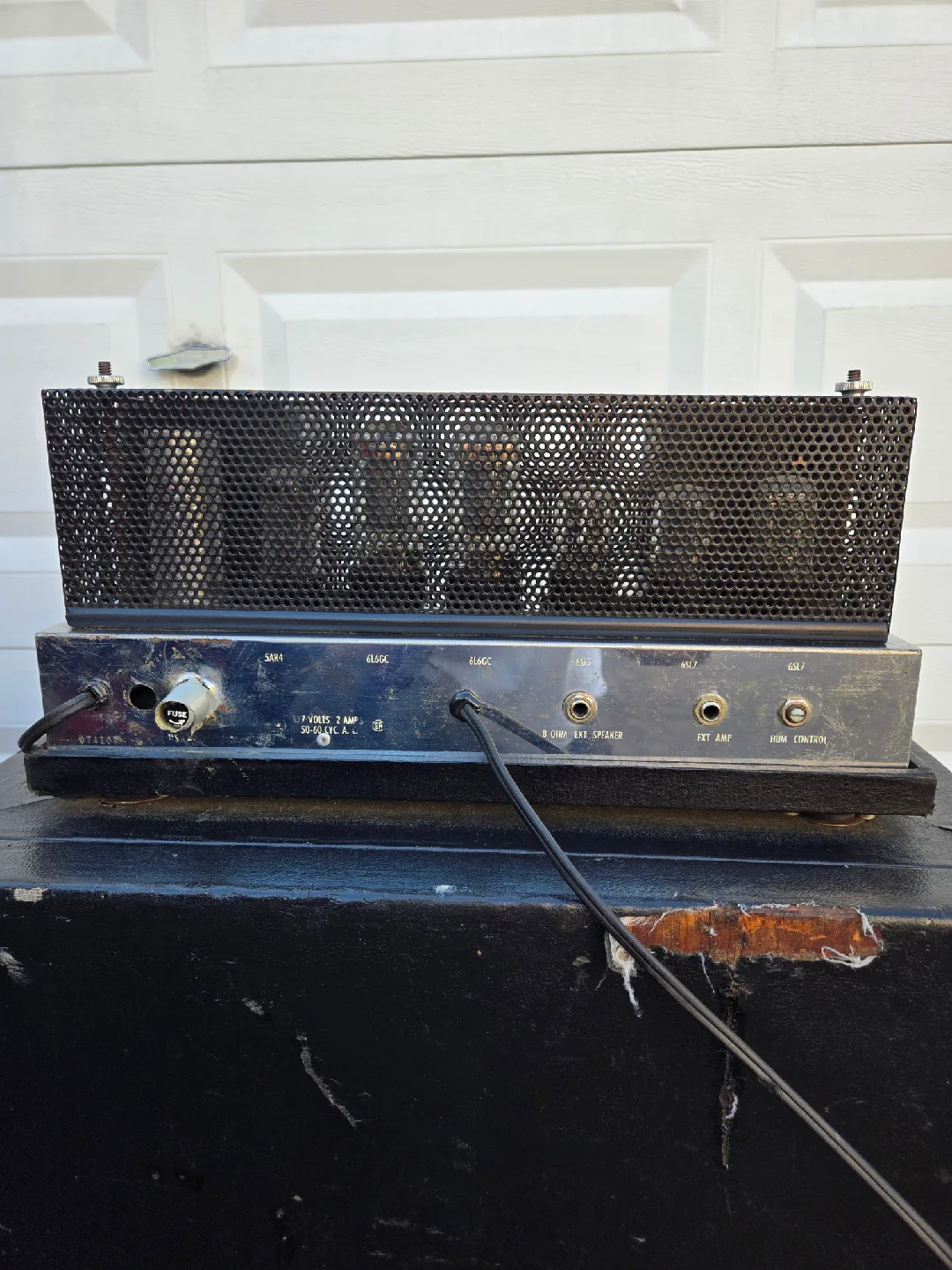 Ampeg Portaflex B-15N Vintage Bass Amplifier image indicator(2)