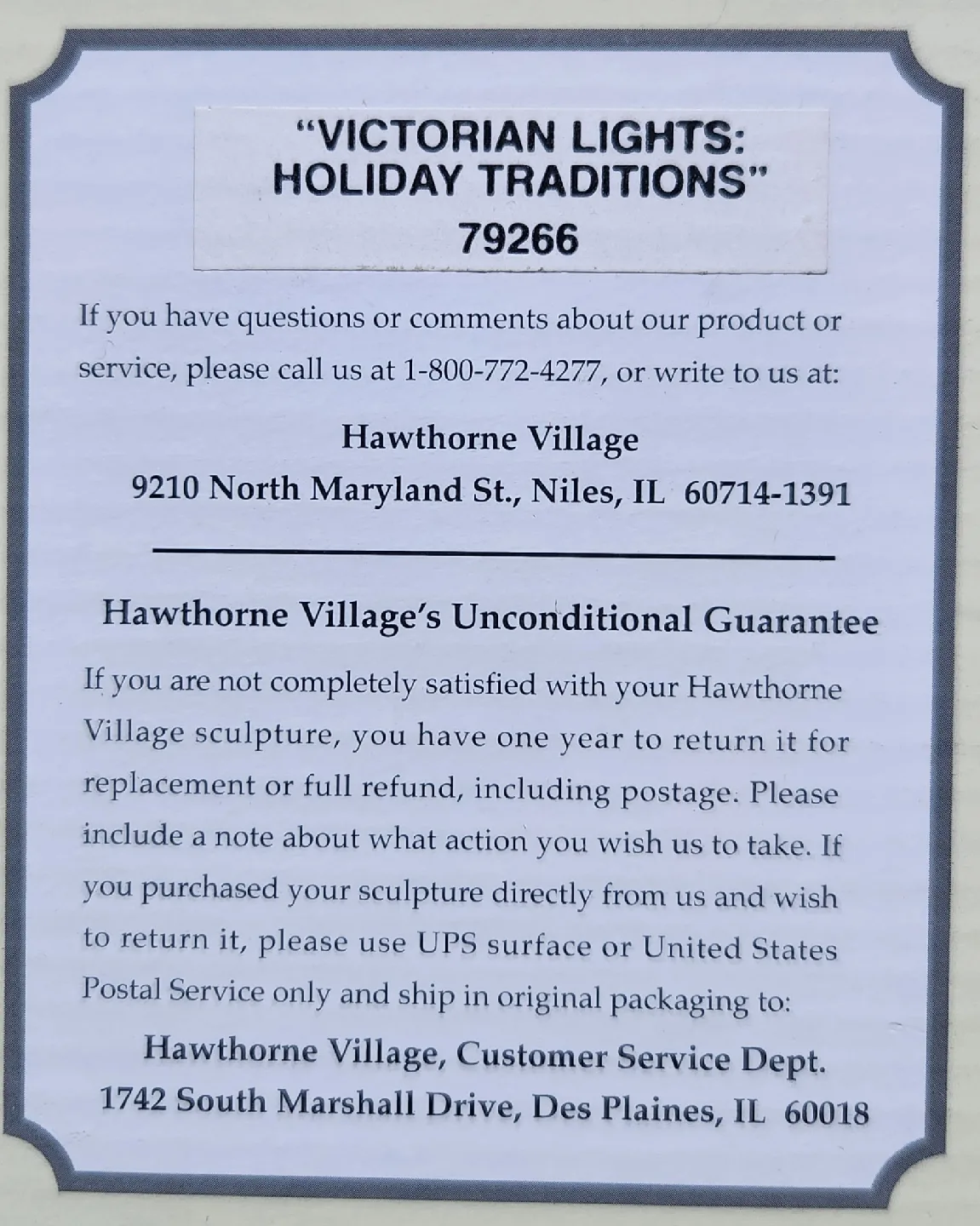 Hawthorne Village Victorian Lights: Holiday Traditions Sculpture image indicator(3)