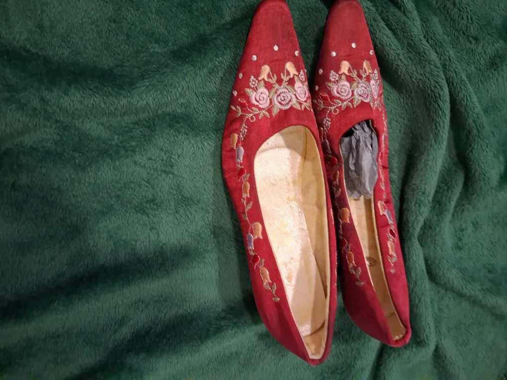 Red Embroidered Heels - Size 10 thumbnail