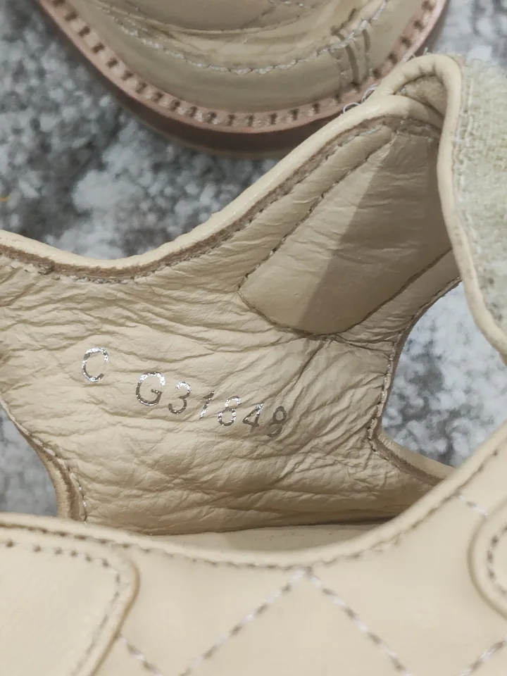 Chanel Cream Sandals Size 37 image indicator(6)