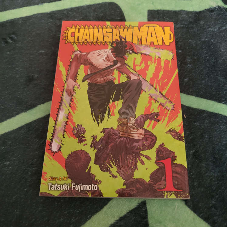 Free Manga Lot: Attack on Titan, Chainsaw Man and more - photo 4