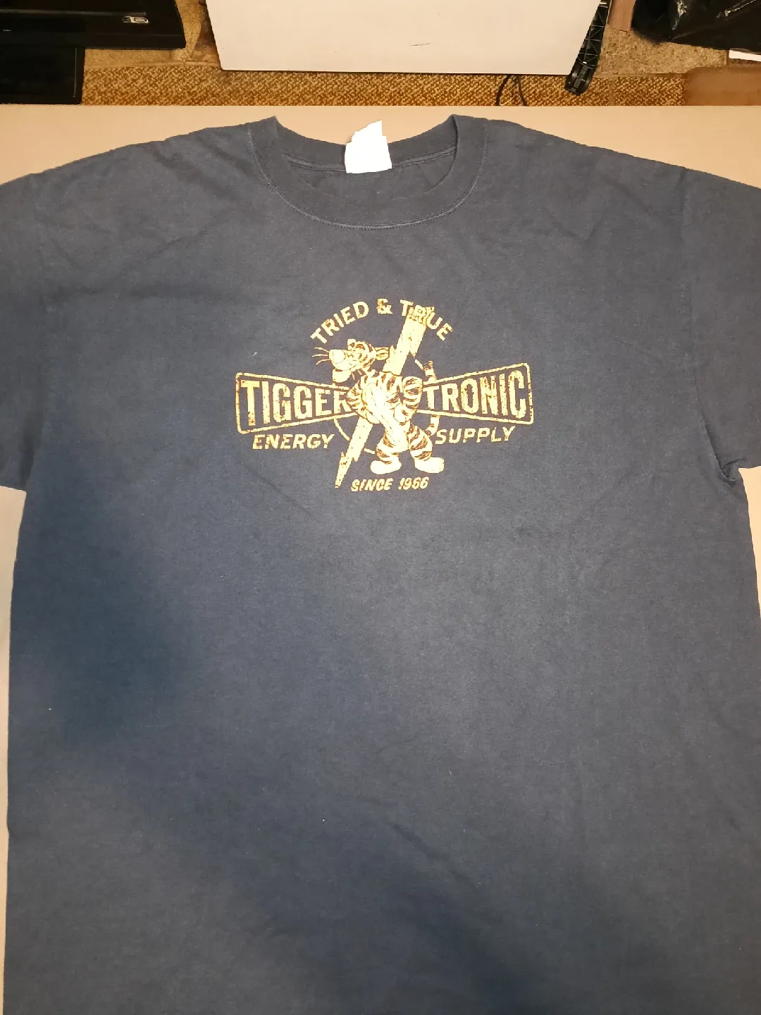 Disney Store Tigger Tronic T-Shirt 2XL image indicator(3)