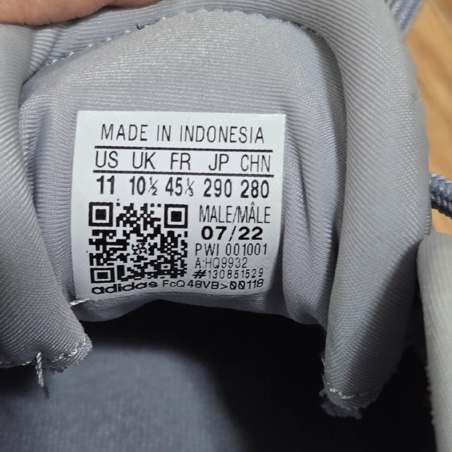 Grey Running Shoes - US 11 image indicator(3)