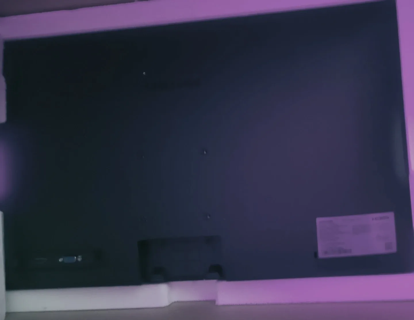 Samsung 24" SR35 Essential Monitor - New in Box thumbnail