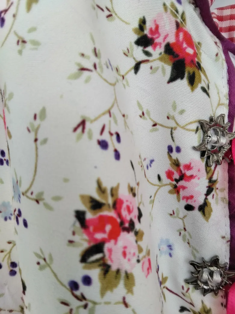 Dirndl Dress - Floral Pattern October Fest dress image indicator(3)