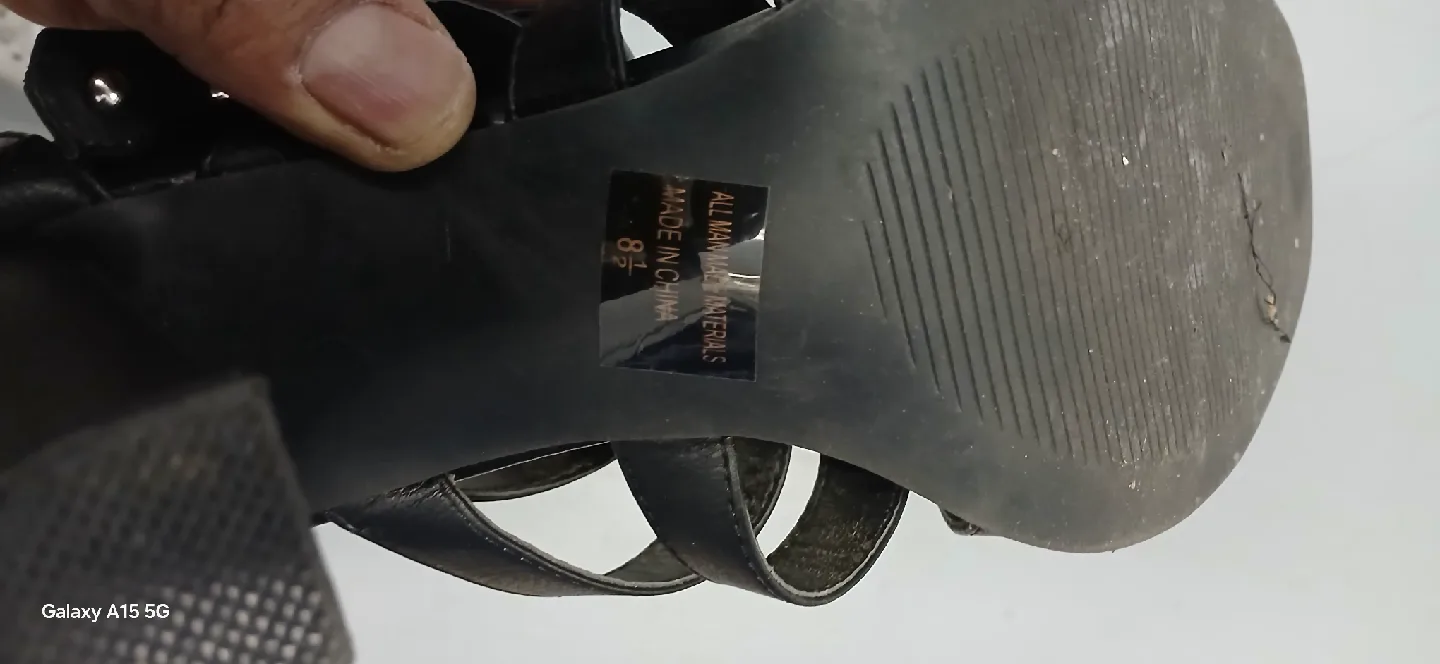 Black Gladiator Heels - Size 8.5 image indicator(3)