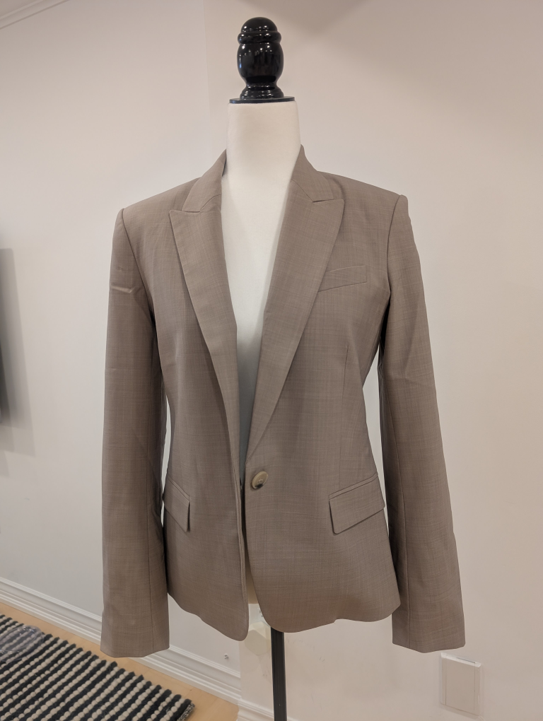 Theory Women's Blazer - Beige - Size 8