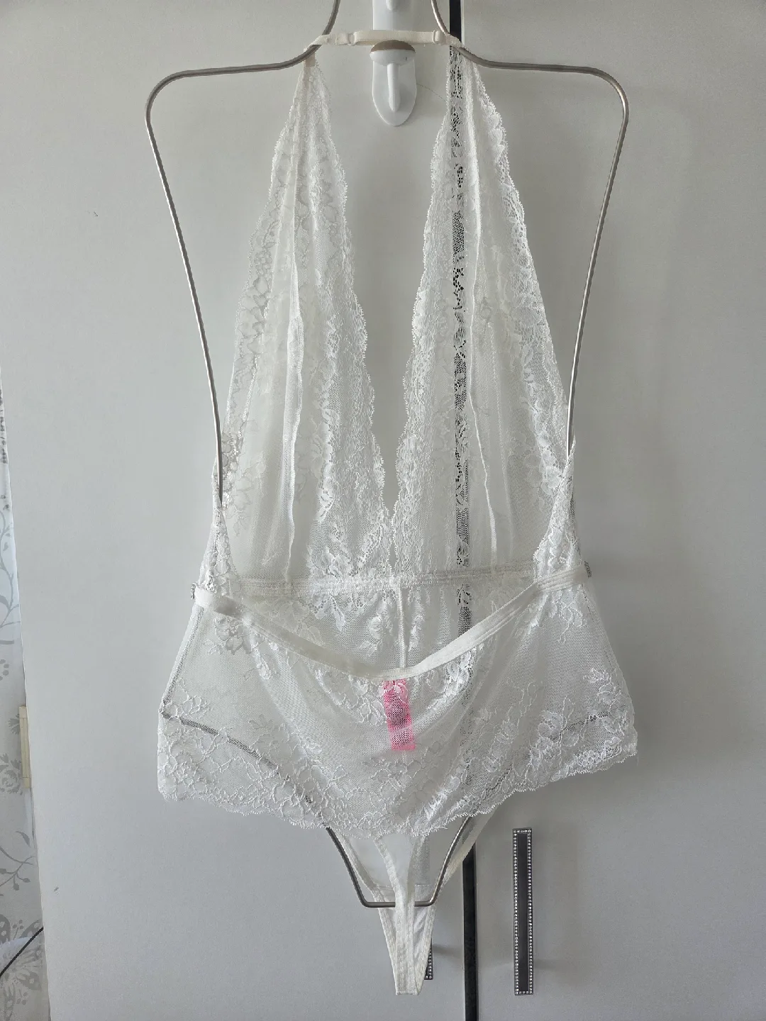 White Lace Halter Bodysuit image indicator(2)