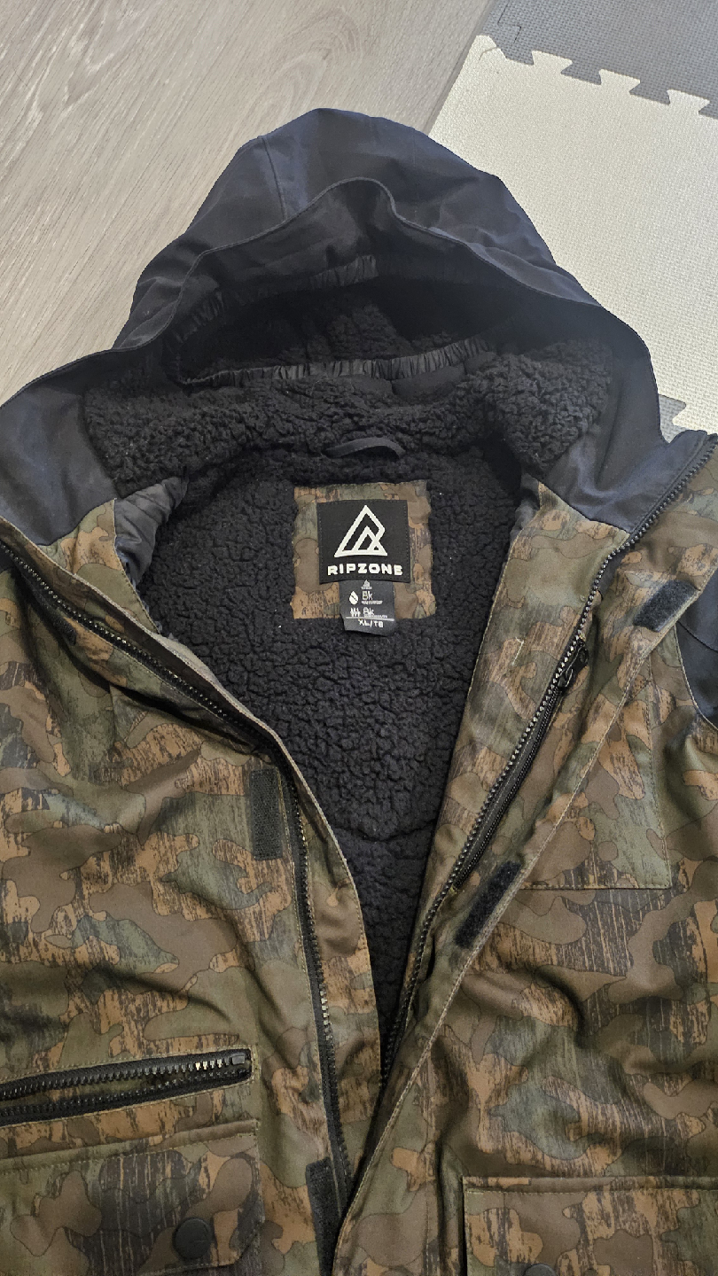 Ripzone Camo Winter Jacket - Size XL/TG