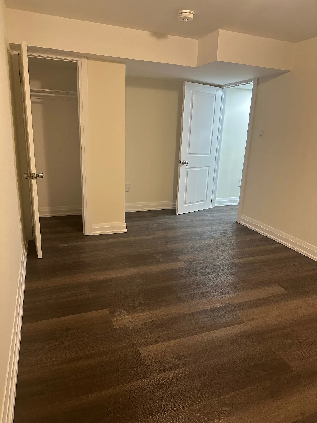 2 Bedroom Basement Apartment for Rent image indicator(5)