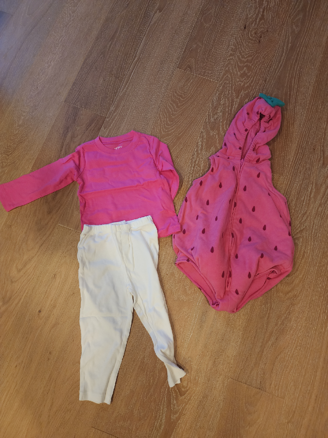 Carter's Baby 3-Piece Strawberry Halloween Costume - 24M 🥕 - photo 2