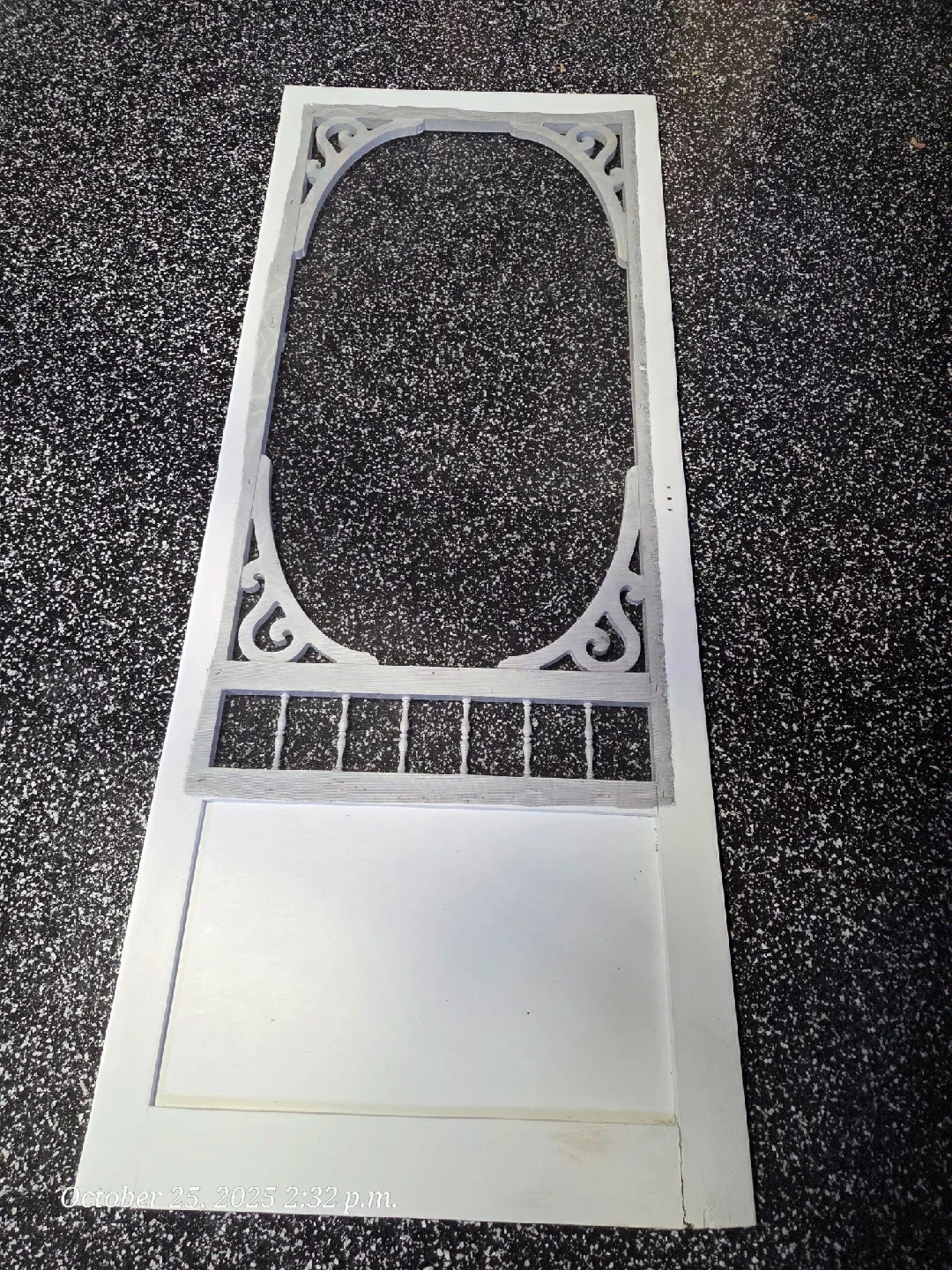 Decorative screen door image indicator(9)