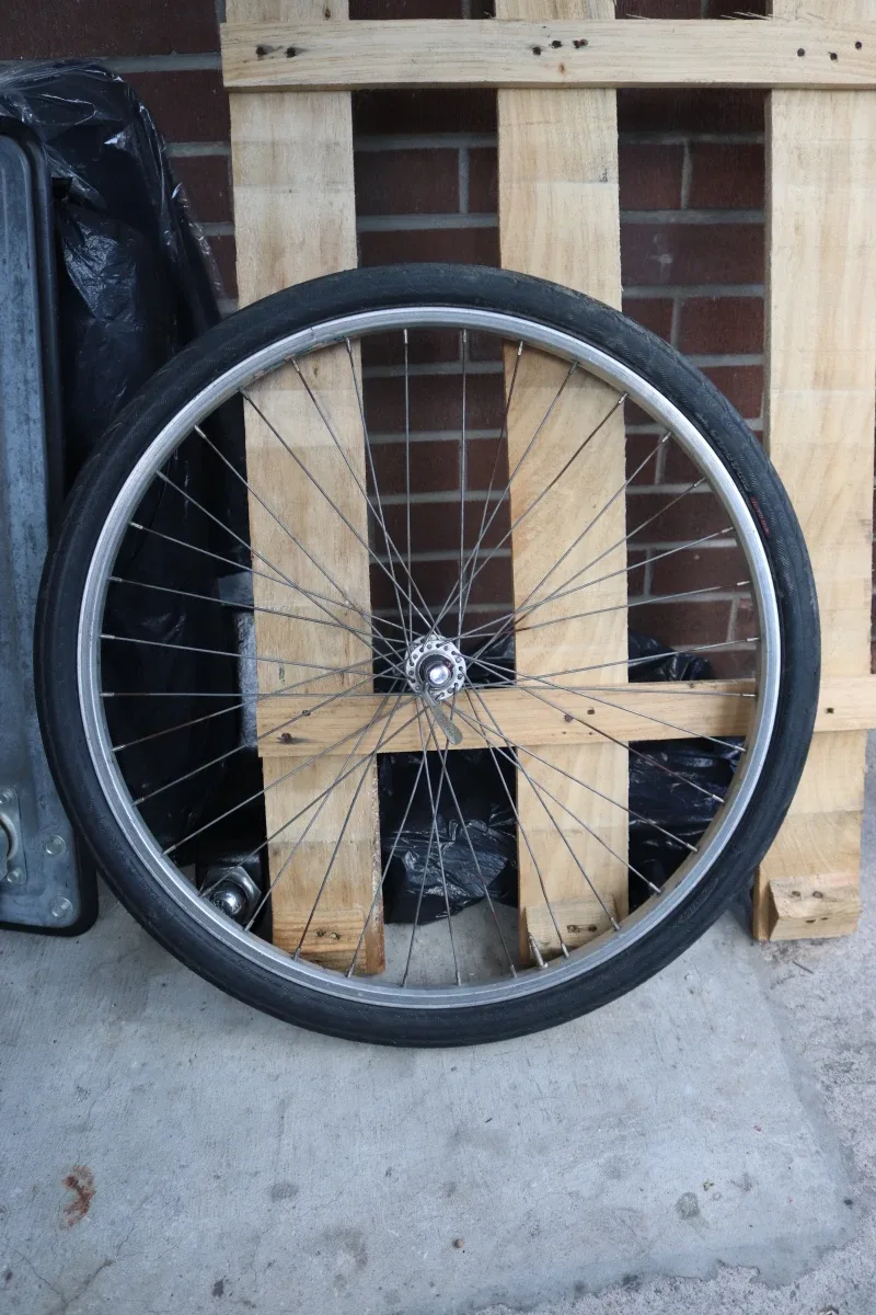 26" aluminum bike wheel and tire image indicator(6)