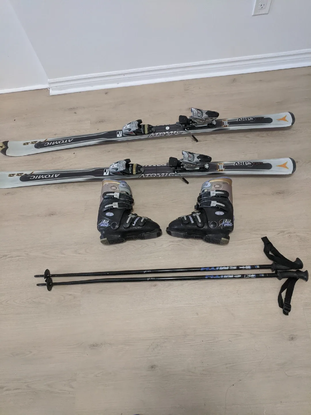 Lange XT 110 Ski Boots - Size 5.5/6 image indicator(2)