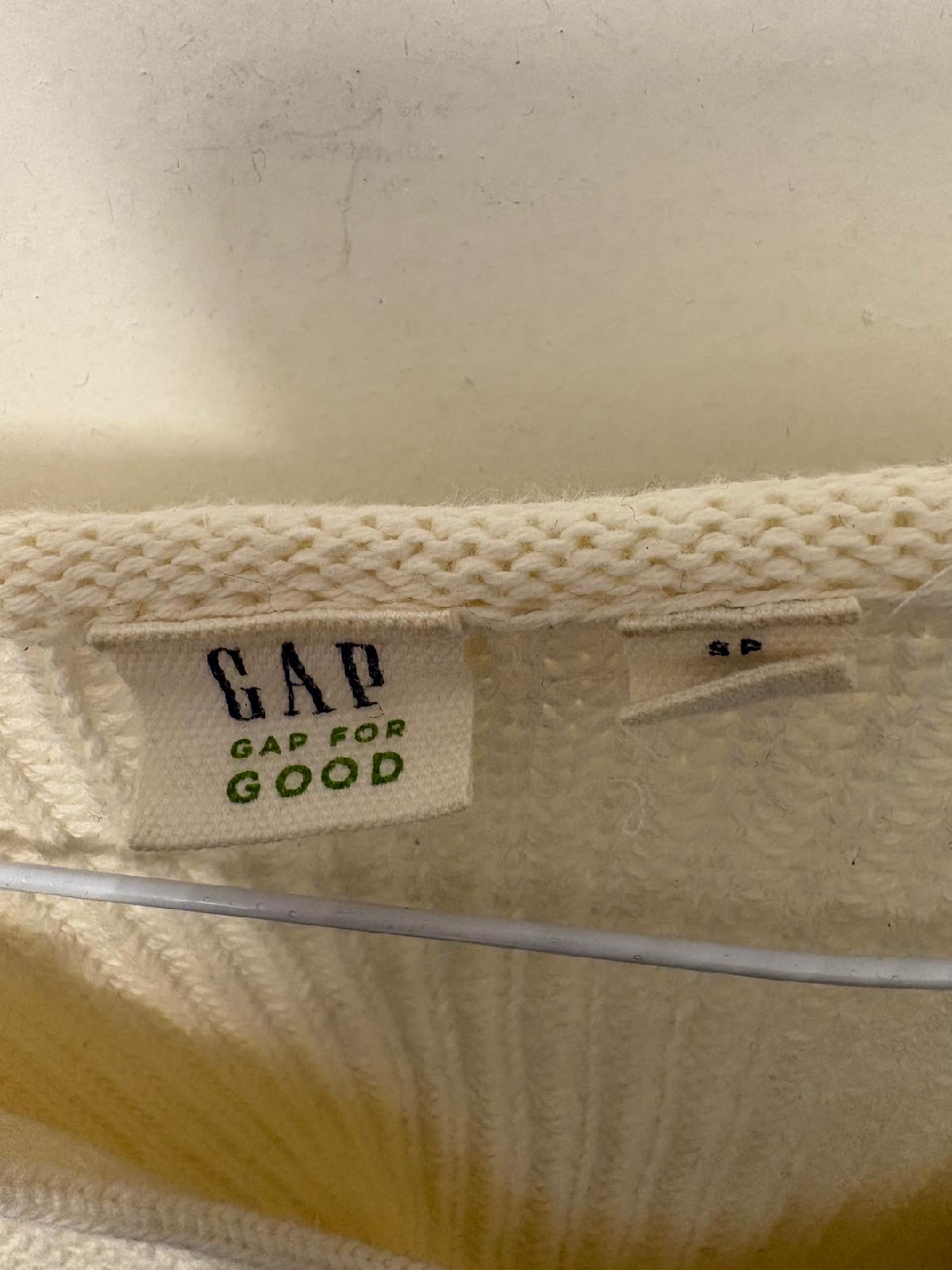 GAP Cream Knit Sweater - photo 2