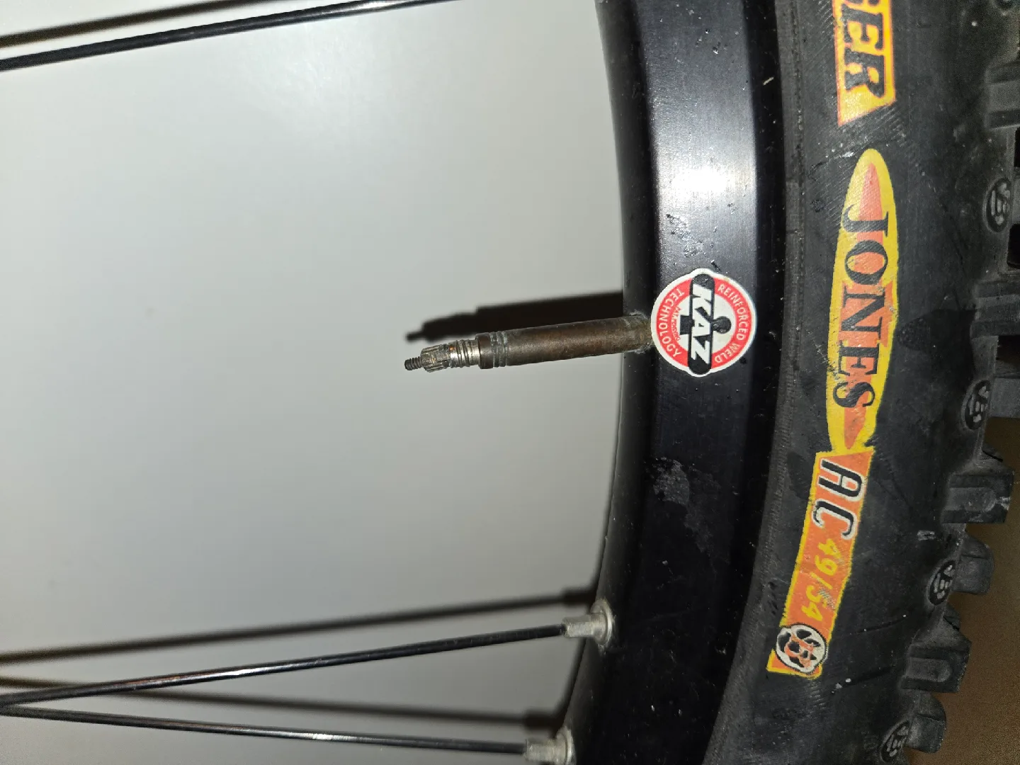 Rolf Dolomite Disc Wheelset image indicator(2)