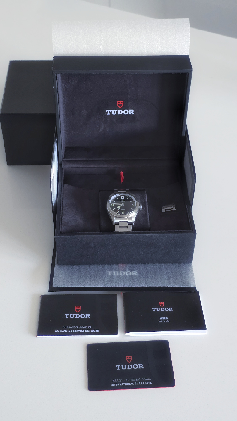 2024 Tudor Ranger Automatic Watch + Box/papers and extra straps