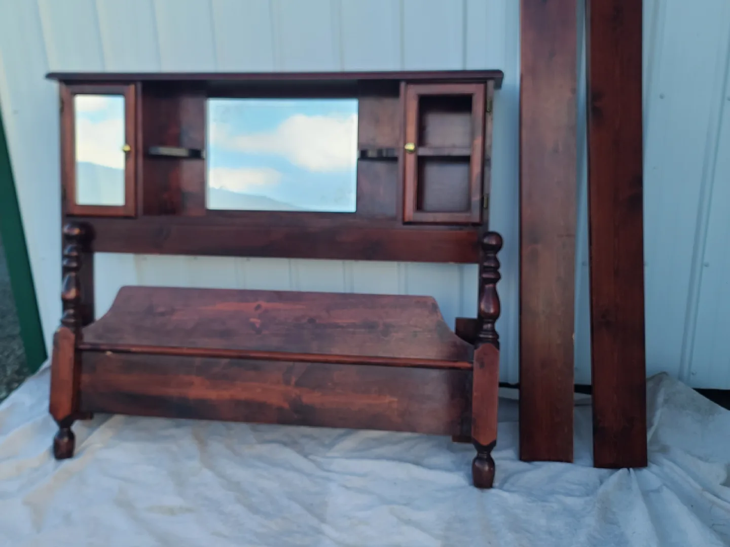 Dark Wood Queen Size Bed Frame with Headboard image indicator(4)
