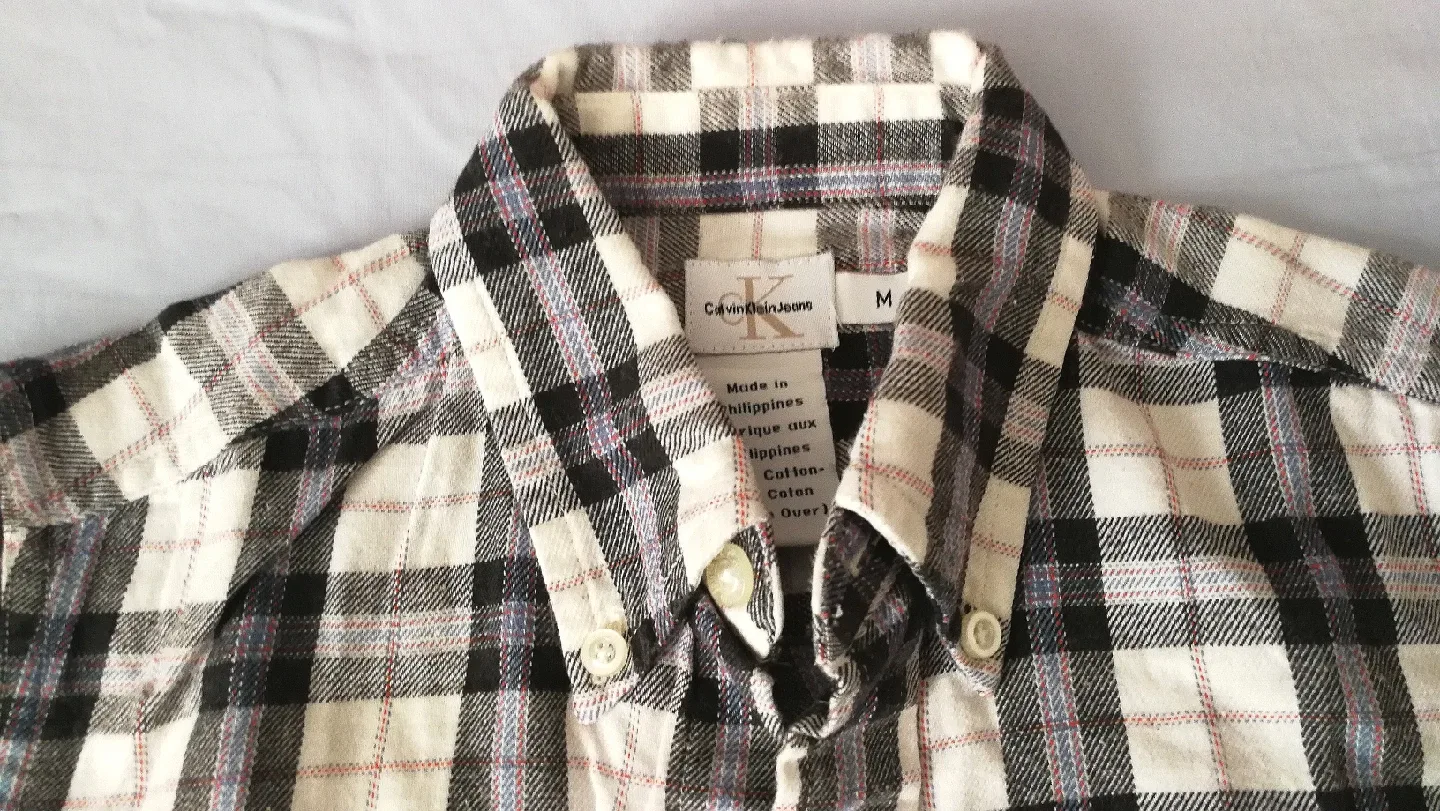 Calvin Klein & OshKosh Kids Shirts 3-4Y (bundled) image indicator(3)