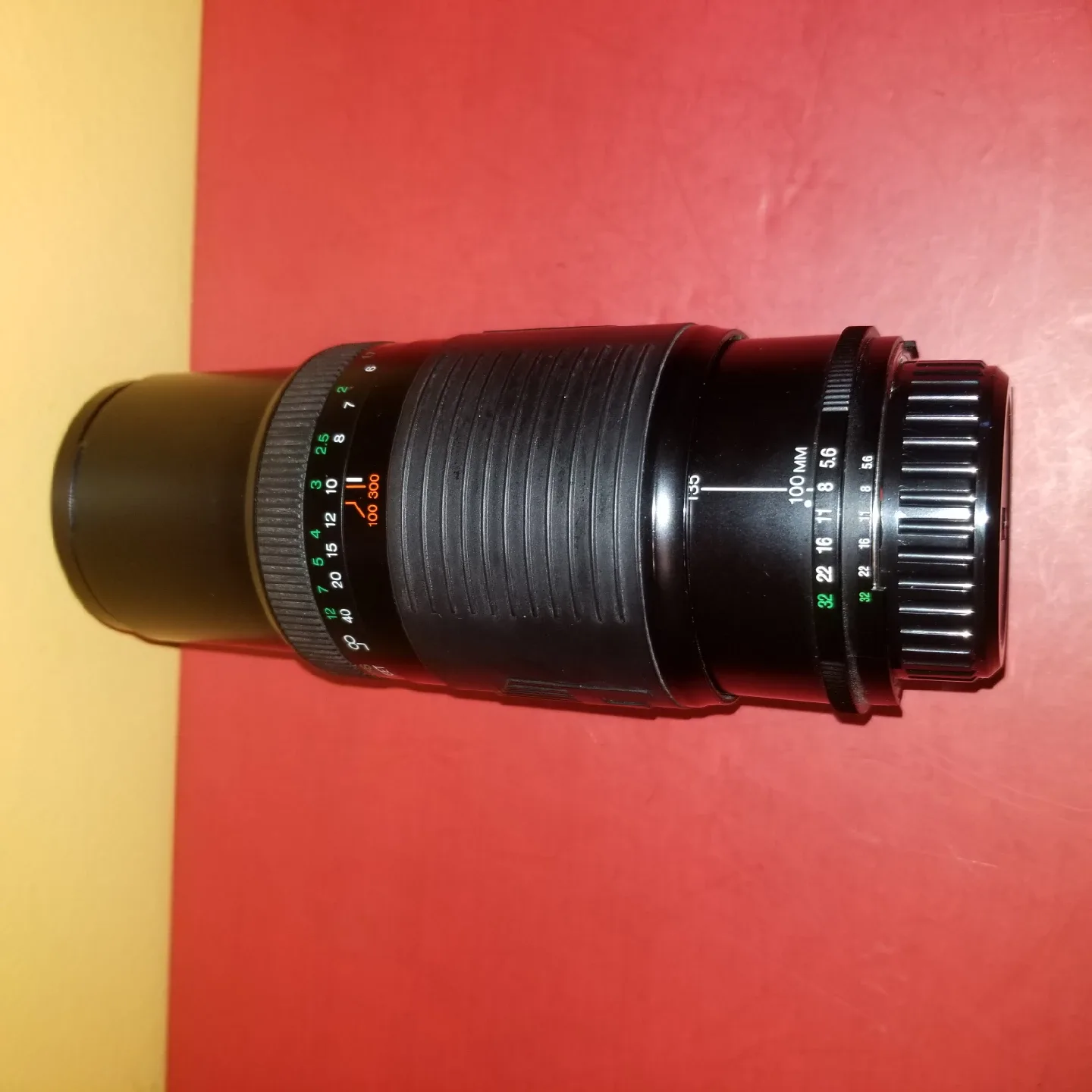 Vivitar 100-300mm Zoom Lens + Tiffen 55mm HAZE-1 Filter image indicator(3)