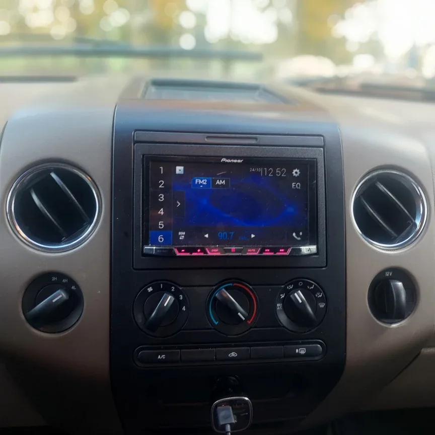 Ford F-150 Truck image indicator(8)